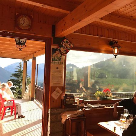 Rifugio Stella Alpina Hotel Saviore dell'Adamello Buitenkant foto
