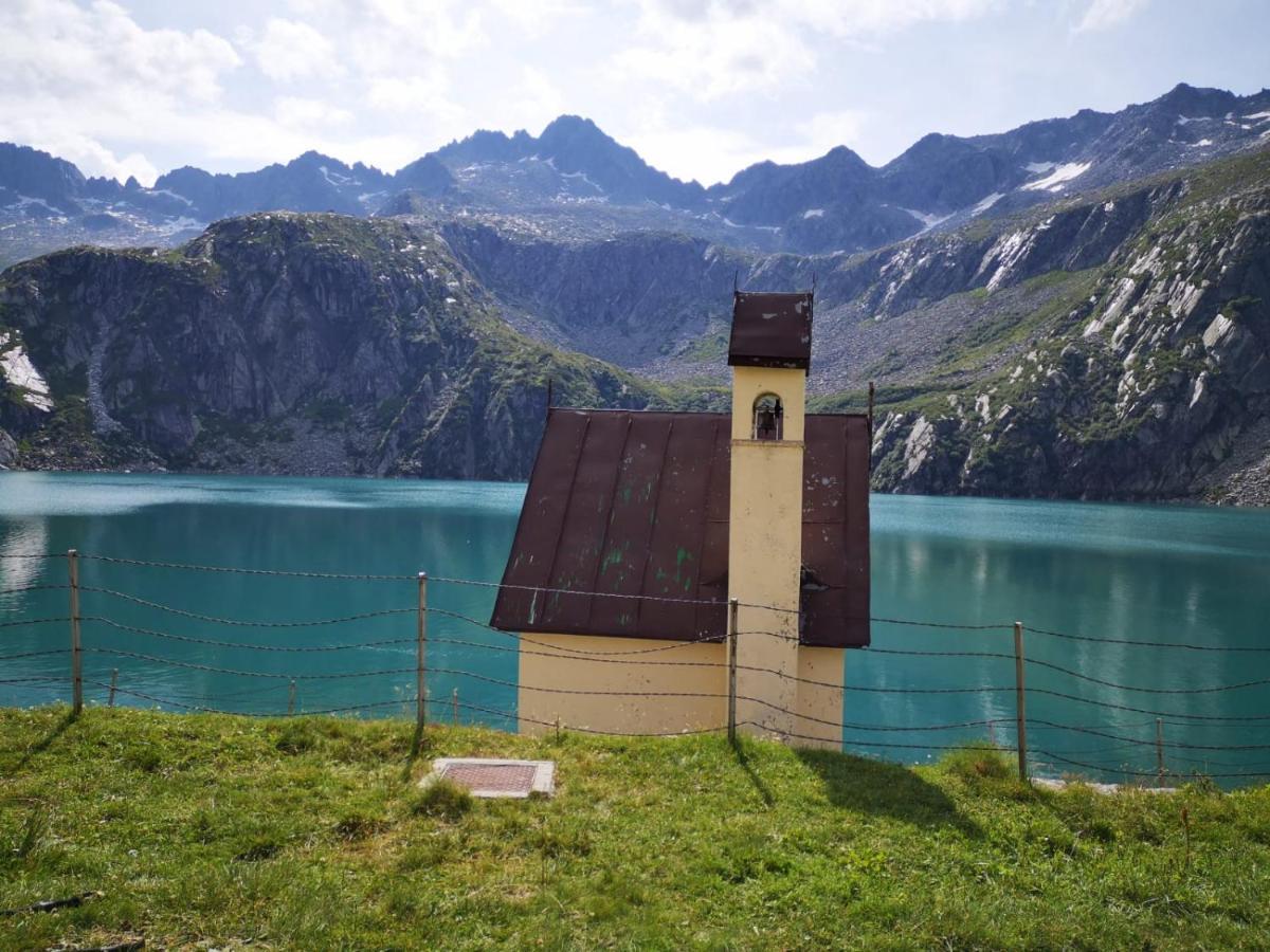 Rifugio Stella Alpina Hotel Saviore dell'Adamello Buitenkant foto