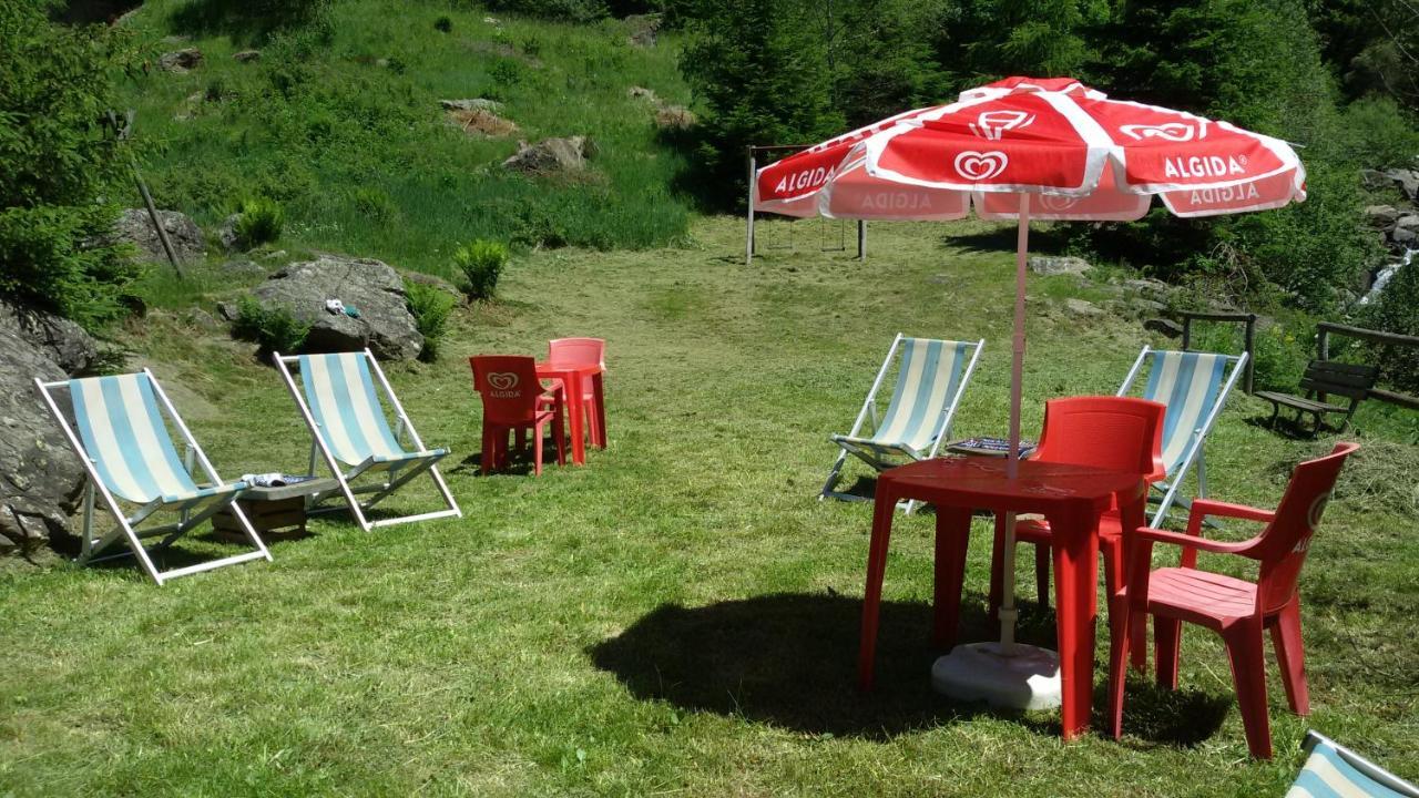 Rifugio Stella Alpina Hotel Saviore dell'Adamello Buitenkant foto