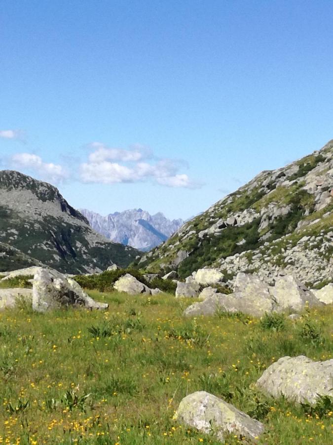 Rifugio Stella Alpina Hotel Saviore dell'Adamello Buitenkant foto